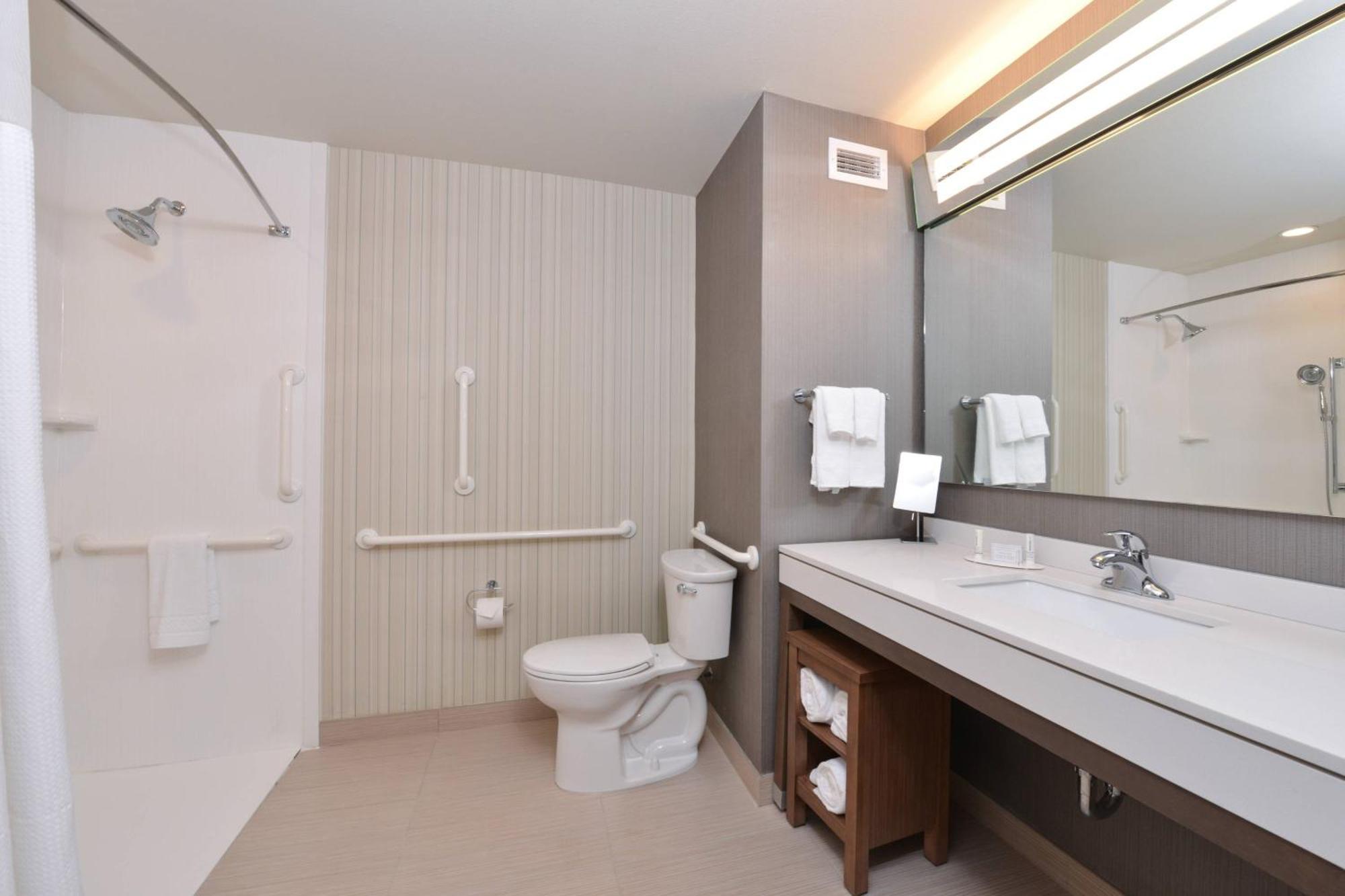 Готель Courtyard By Marriott St. Louis St. Peters Сейнт-Пітерс Екстер'єр фото